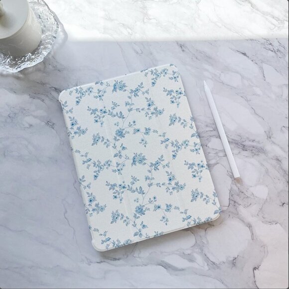 Floral iPad Case - Picture 1 of 2